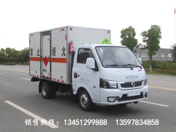 東風(fēng)途逸易燃?xì)怏w廂式運輸車(汽油國六)